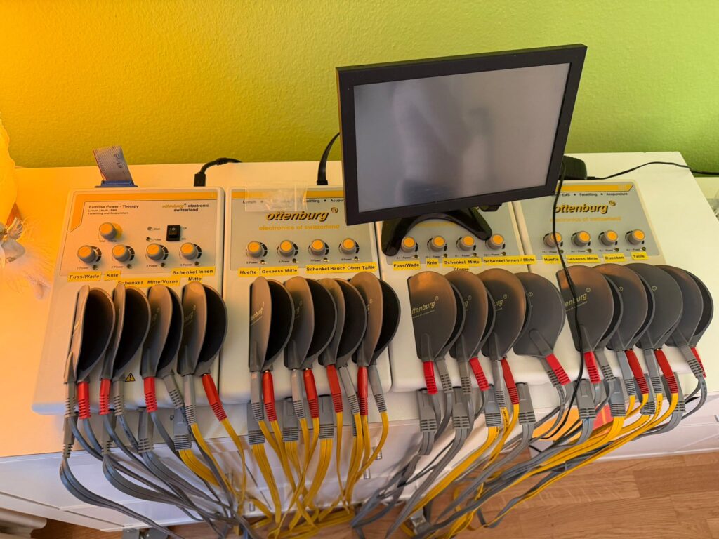 bildschirm-elektrodenpads-therapie